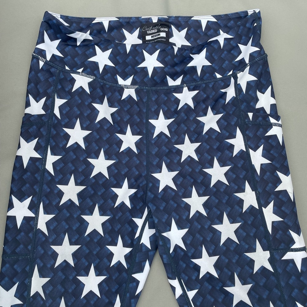 CVG Stars Capri Leggings (Medium)